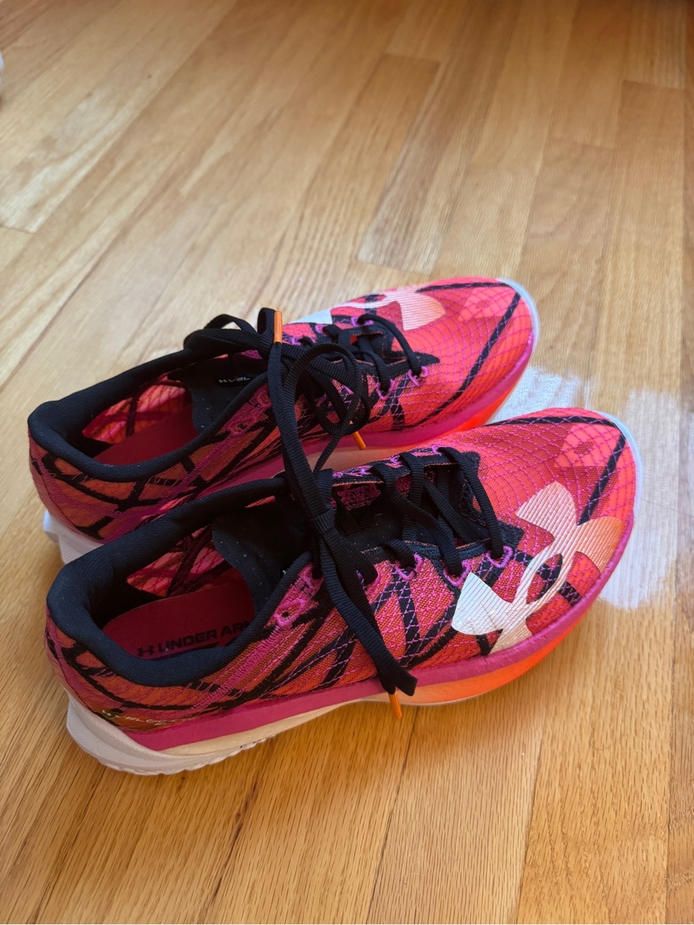 Under Armour Flow Velociti Elite Carbon-Plated Running Shoes